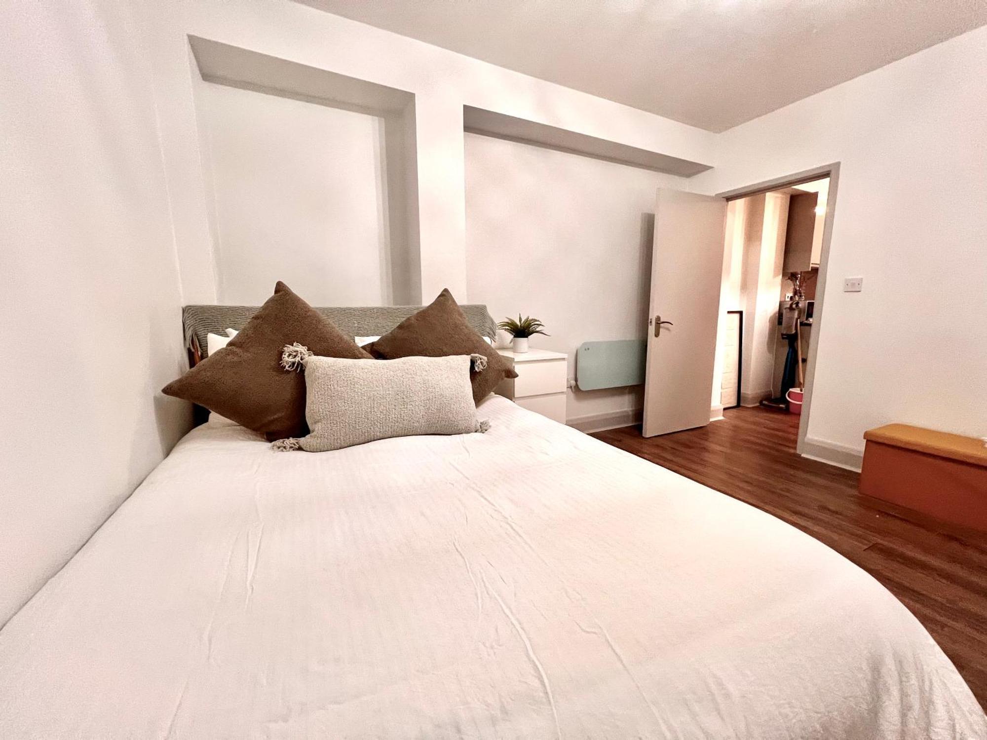 Fully Refurbed 2025 Central London 1 Minute To Old Street Station Exterior photo