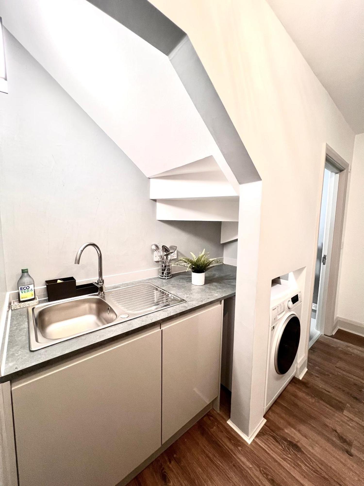 Fully Refurbed 2025 Central London 1 Minute To Old Street Station Apartment Exterior photo